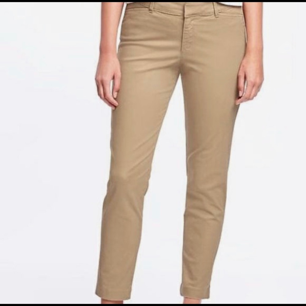OLD NAVY Pixie Ankle Pants size 6